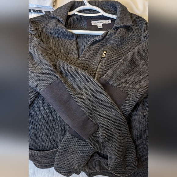 Calvin Klein Men's Knitted Cardigan - Picture 5 of 5